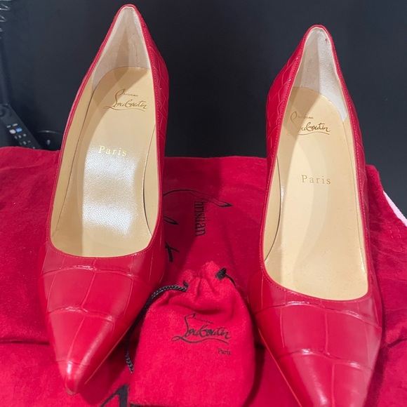 Christian Louboutin Red Croc-Embossed Heels - Picture 4 of 7